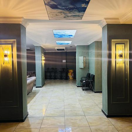 Dimet Park Hotel Van Bagian luar foto